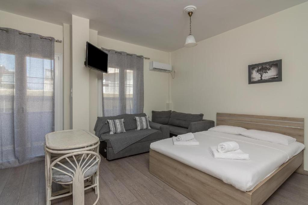 Lovely For 2 Ppl In * Афины